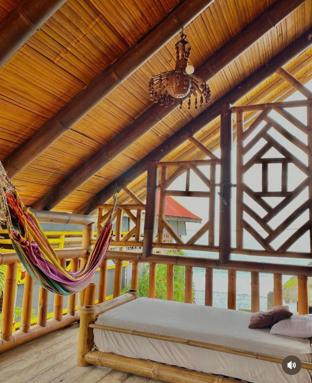 El Bochinche Hotell Mompiche Exteriör bild