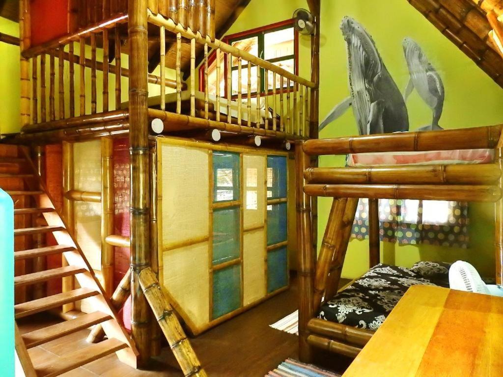 El Bochinche Hotell Mompiche Exteriör bild